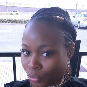 Meet your Posher, Kimberly